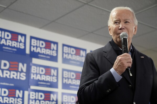 El presidente Joe Biden habla en la sede de la campaña de Biden en Wilmington, Delaware, el sábado 3 de febrero de 2024. (Foto AP/Alex Brandon)