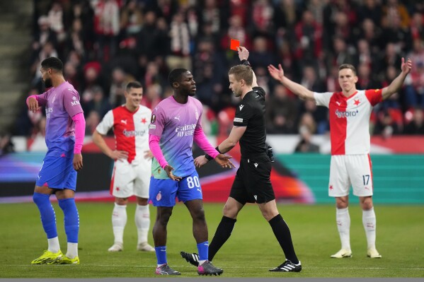 Slavia Prague fined $93,000 for crowd violence at Europa League game