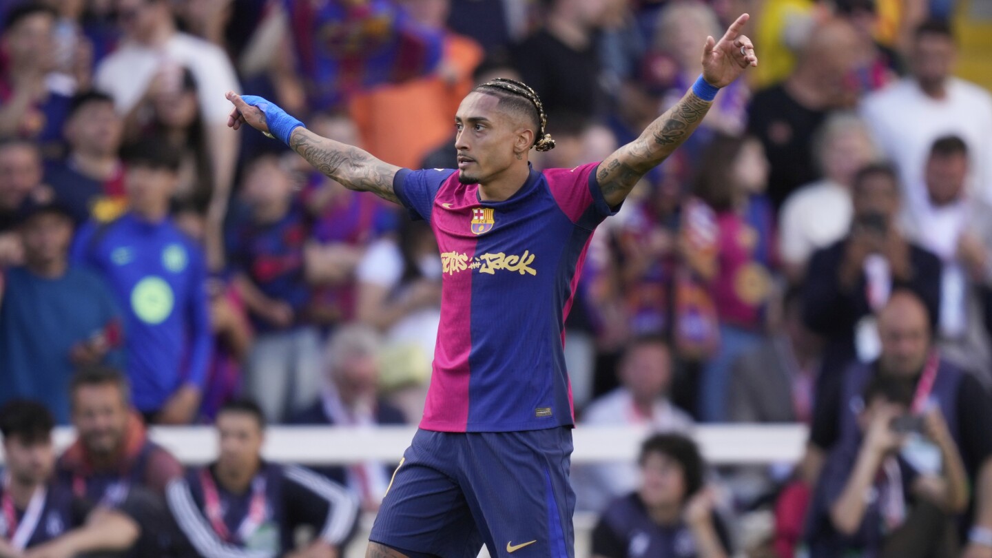 La brillante temporada de Raphinha, clave para el Barcelona que acaricia el título de España