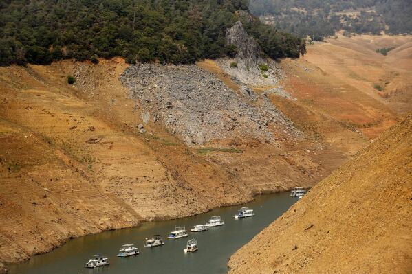 Storms head for fire-ravaged California amid drought