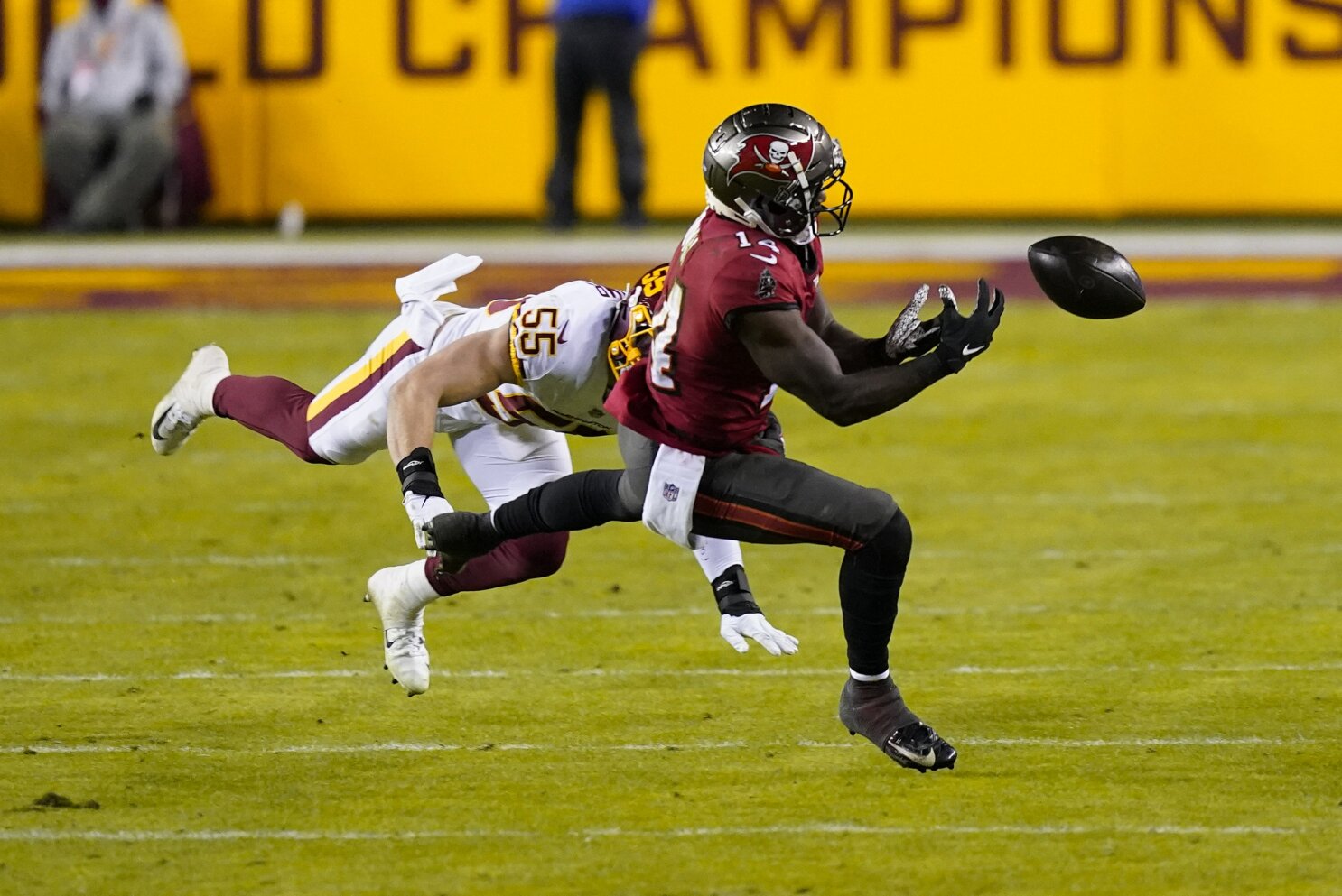 Tampa Bay Buccaneers: Don't forget about Cameron Brate