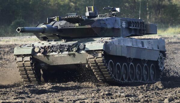 UK Challenger-2 tanks will be deployed by Ukraine in March