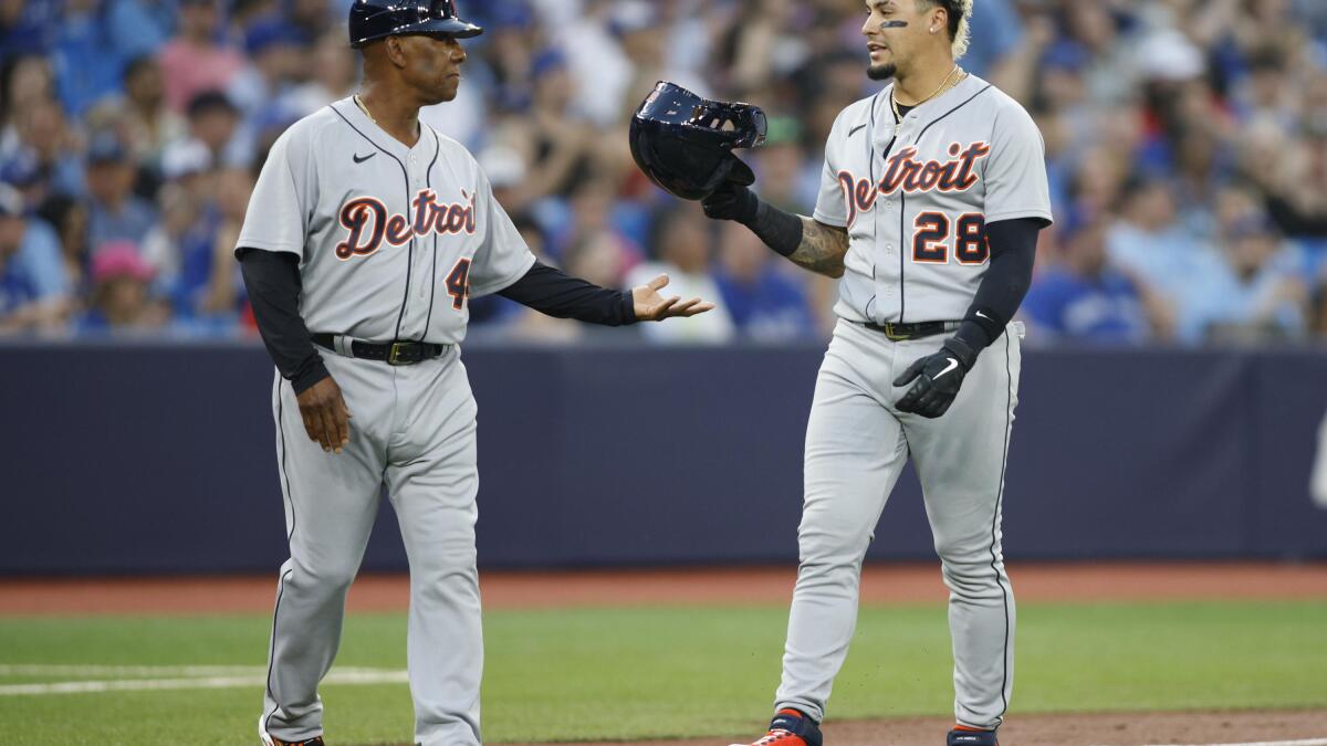 Message delivered: Báez benched by Hinch, Tigers go on to snap 6