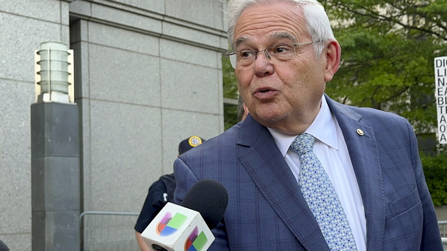 Trial against Bob Menendez: Defense rests without testimony from New Jersey Senator