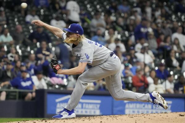 Dodgers lose Syndergaard early but still beat Brewers 6-2