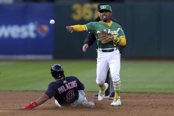 Black Friday Deals on Oakland Athletics Merchandise, A's