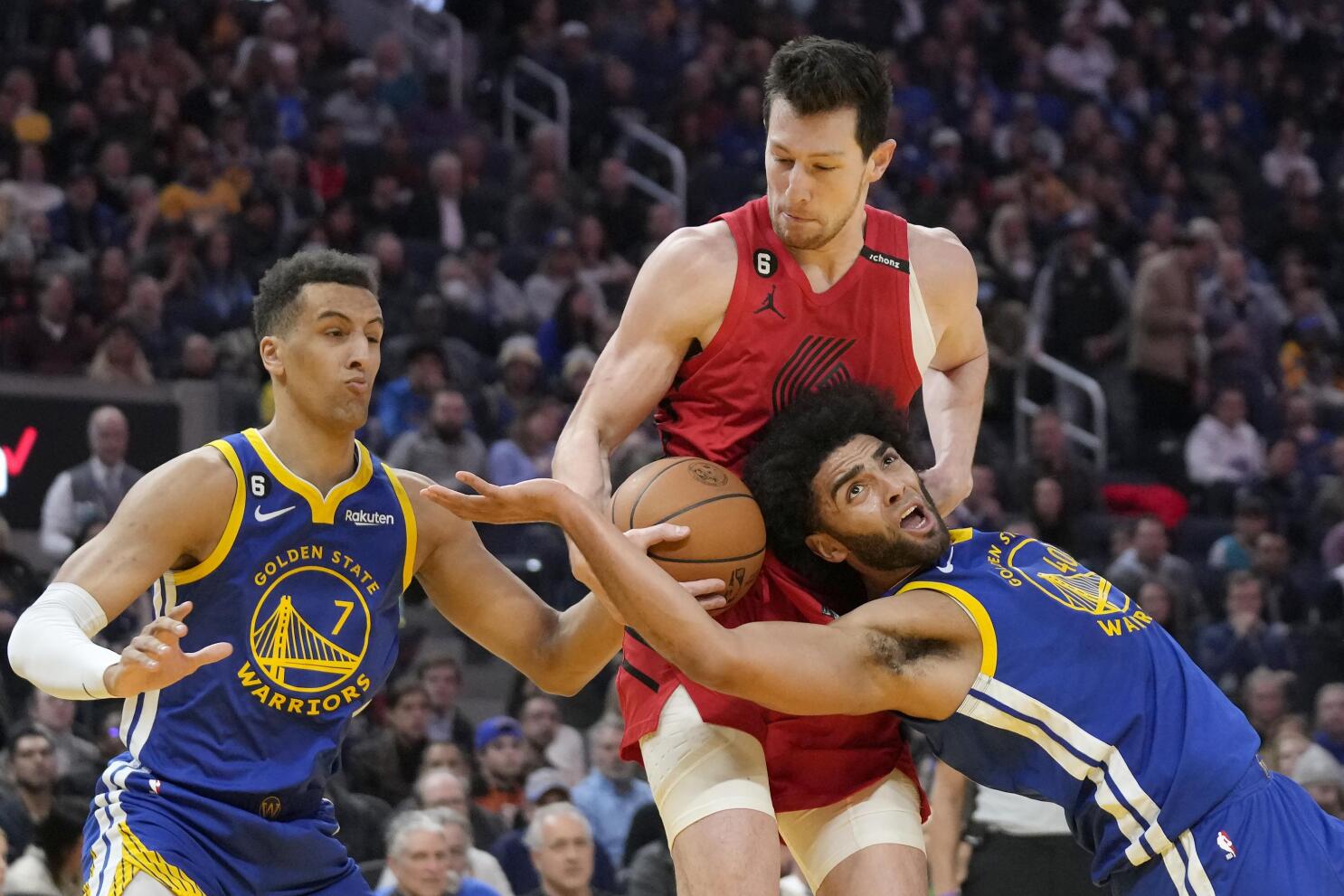 NBA Finals: Can Warriors' comeback ability wreck Raptors?