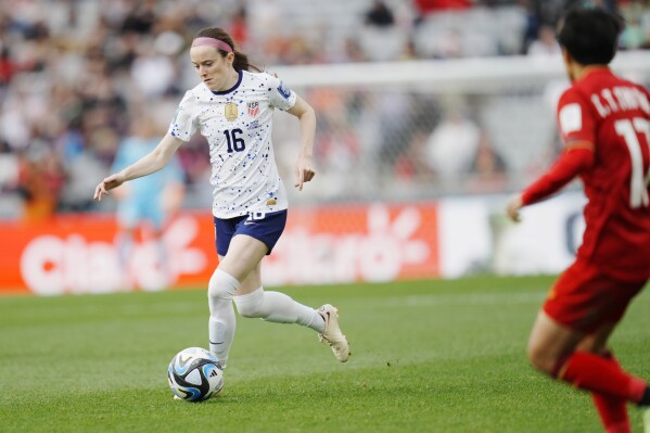 United States' Rose Lavelle dribbles during second half of the the Women's World Cup Group E soccer match between the United States and Vietnam at Eden Park in Auckland, New Zealand, Saturday, July 22, 2023. (AP Photo/Abbie Parr)