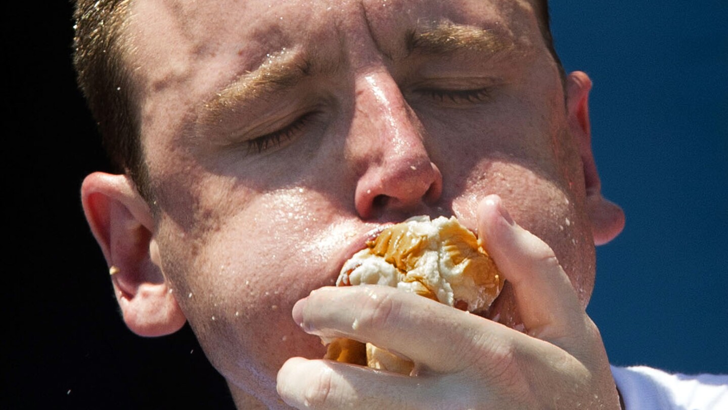 Nathan’s famous Independence Day hot dog contest takes place in NYC – without the usual nibbler