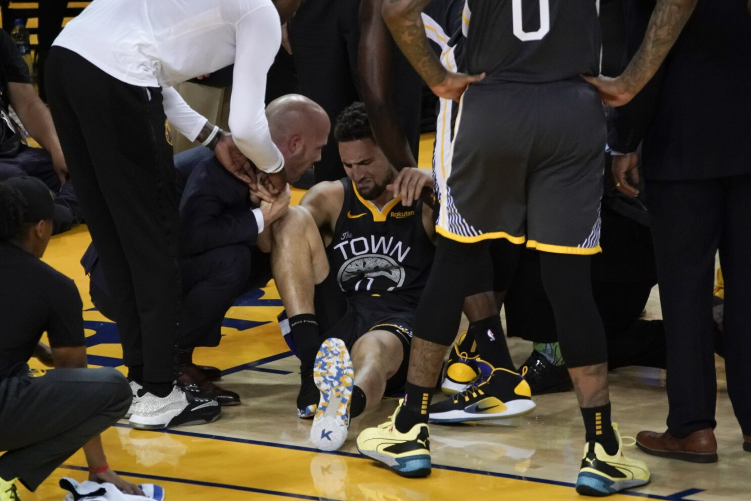 Klay Thompson shares why he stayed on the floor after tearing his ACL in  the NBA Finals - Basketball Network - Your daily dose of basketball