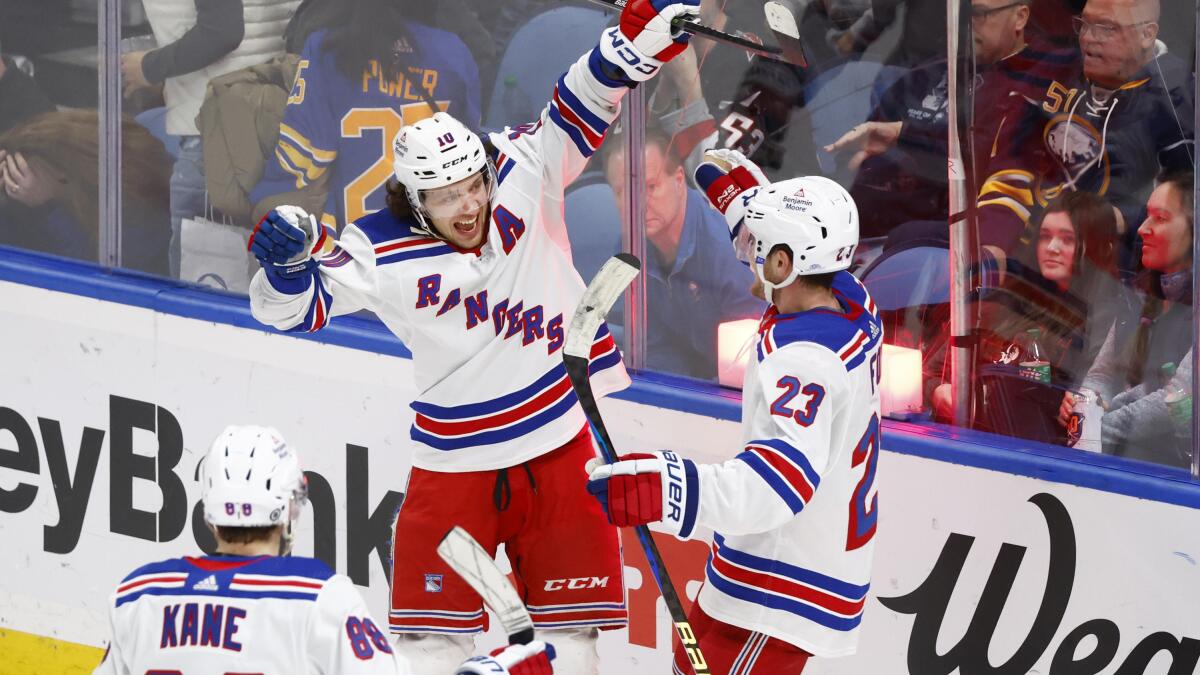 Rangers extend hot start with a 2-1 win over Sabres