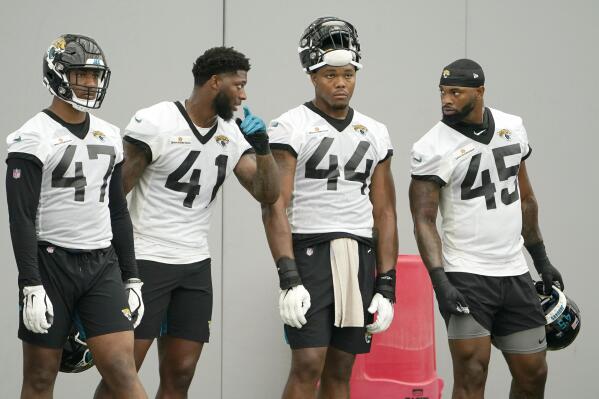 JACKSONVILLE, FL - DECEMBER 13: Jacksonville Jaguars Defensive End K Lavon  Chaisson (45) during the