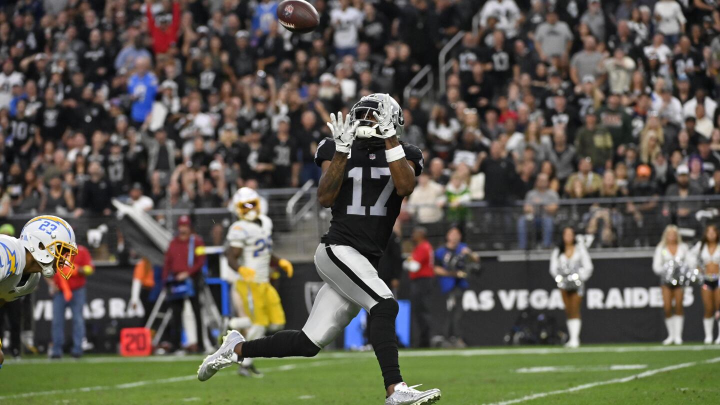 Raiders will face a Cowboys team down two key receivers, Raiders News