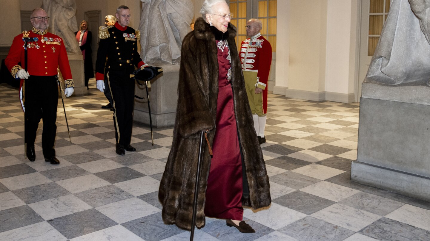 Датската кралица в последната си публична изява, преди да се оттегли в рядка абдикация