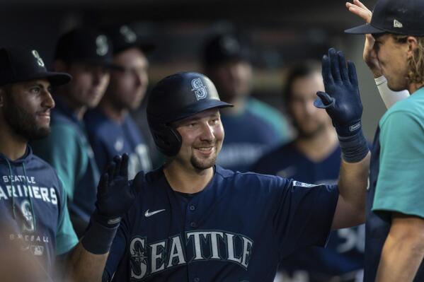 How Mariners' catcher Cal Raleigh returned from a stint in the