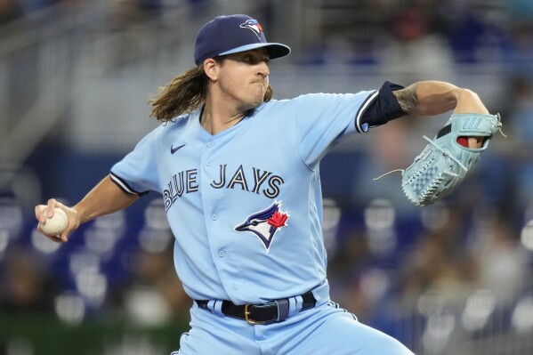 Was Blue Jays Starter Kevin Gausman Tipping His Pitches? - Sports