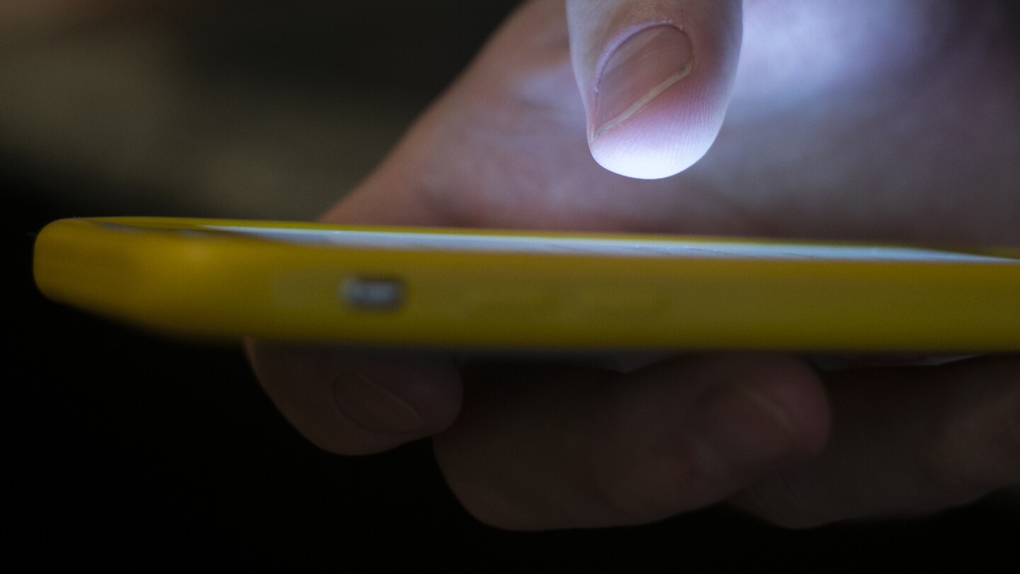 Navigating Social Media for Reliable Health Advice: Separating Fact from Fiction