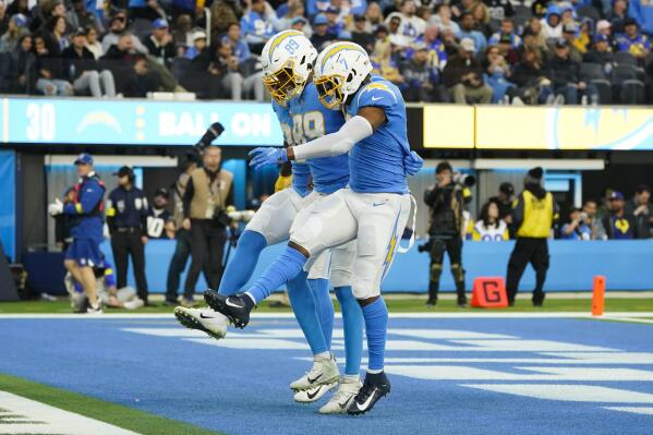 Chargers' Parham conflicted after what happened to Hamlin
