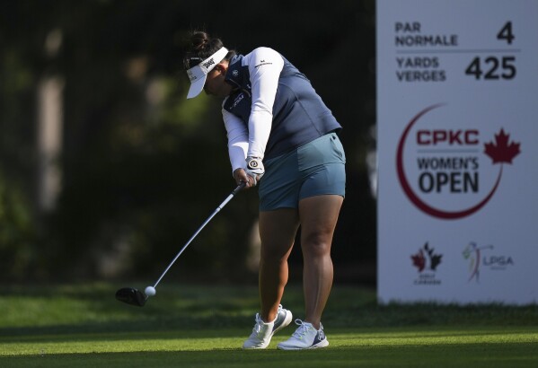 Chasing first LPGA Tour victory, Megan Khang opens 3-shot lead in