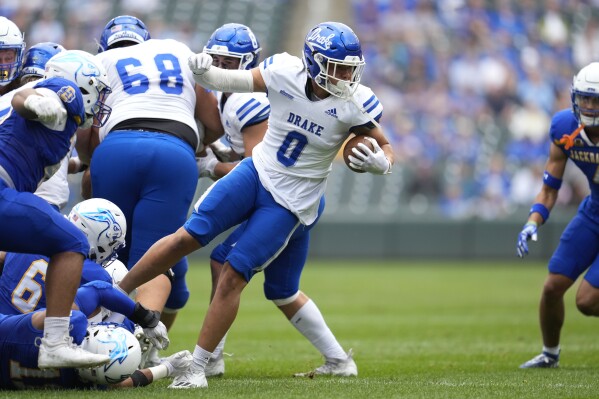 Drake football will play at Target Field, home of Minnesota Twins