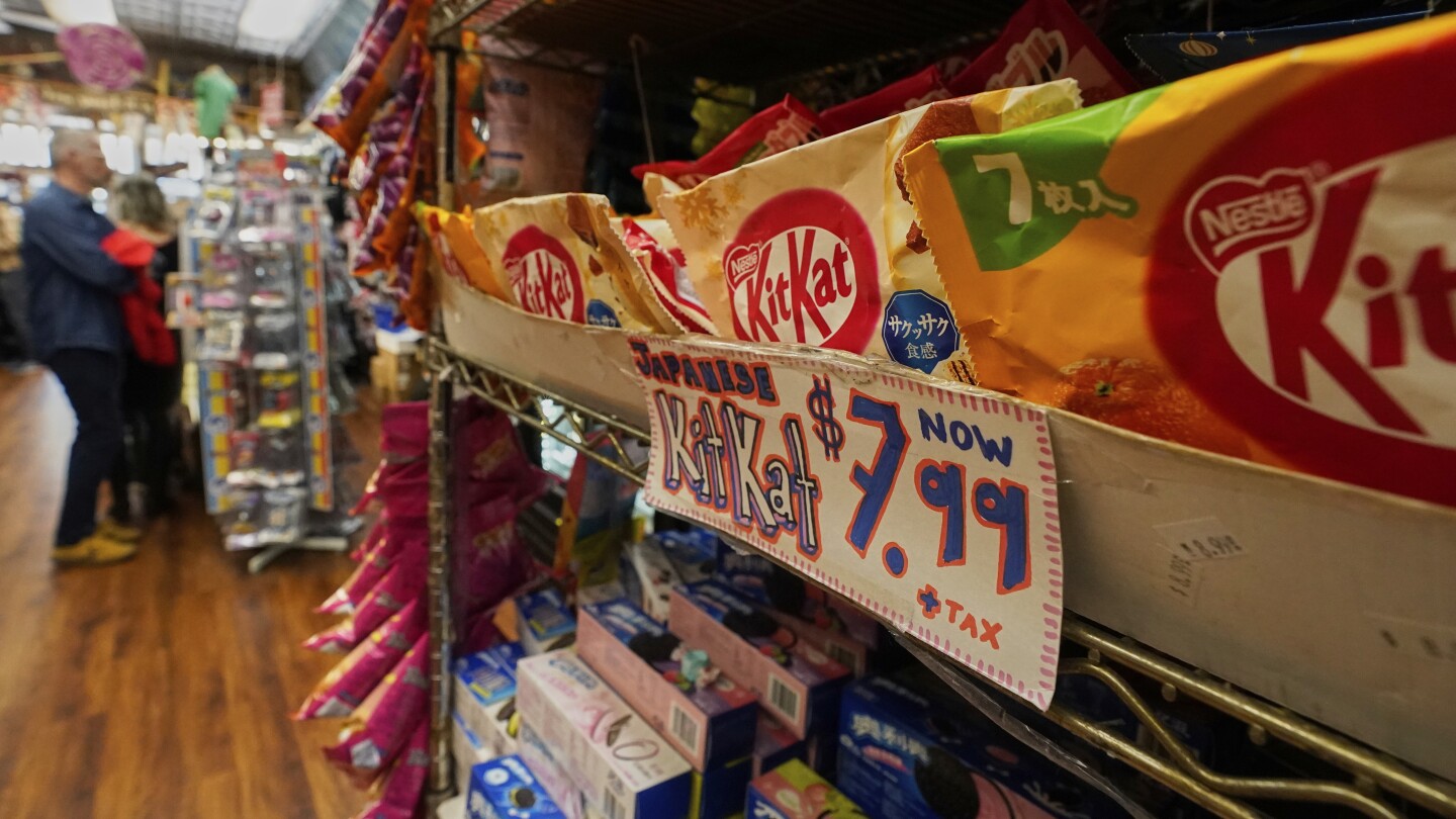 Trump’s price lists hit a bitter word in landmark NYC emporium of candies