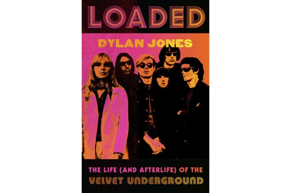 This cover image released by Grand Central shows "Loaded: The Uncensored Oral History of the Velvet Underground" by Dylan Jones. (Grand Central via 番茄直播)