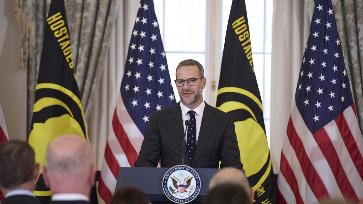 Kuwait frees a group of jailed Americans, including contractors held on drug charges