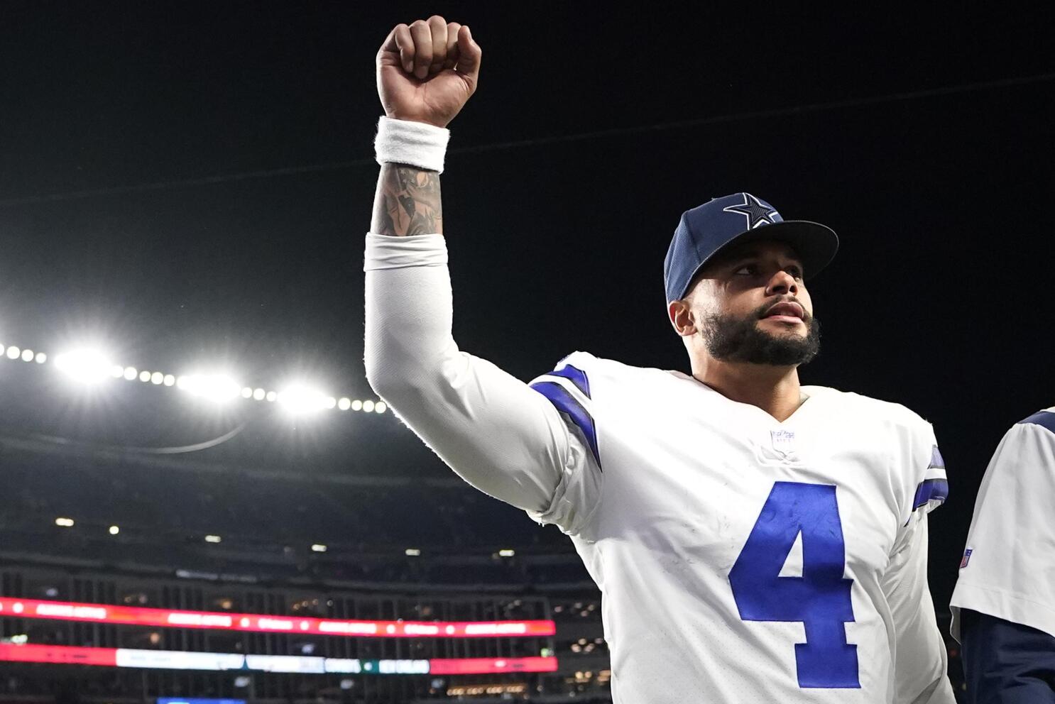 Scenes from Oct. 17 game between Dallas Cowboys, New England Patriots