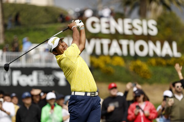 Hideki Matsuyama, of Japan, hits from the 10th tee during the final round of the Genesis Invitational golf tournament at Riviera Country Club, Sunday, Feb. 18, 2024, in the Pacific Palisades area of, Los Angeles. (AP Photo/Ryan Kang)