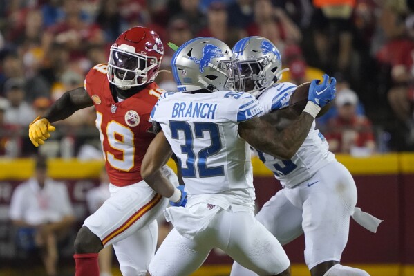 How the Kansas City Chiefs will carry on, for now, without Chris Jones,  Kadarius Toney