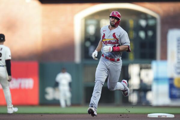 Paul Goldschmidt hits 34th homer as Cardinals beat Cubs 8-4