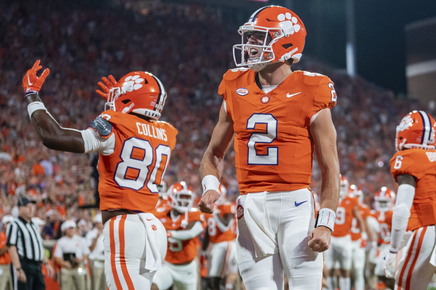 Klubnik accounts for 4 TDs in Clemson's 48-14 victory over Florida