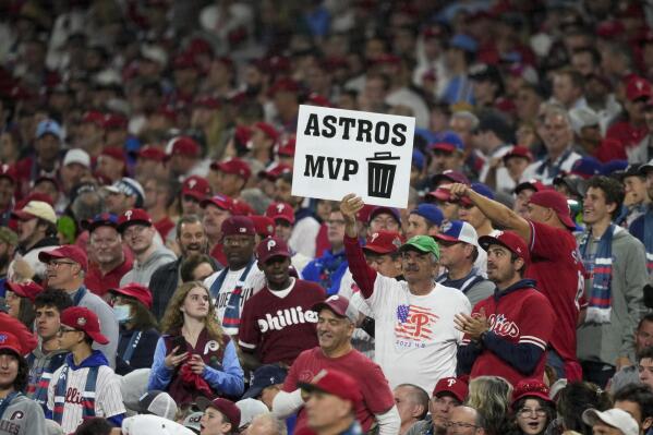 Philly, Houston rev up for rare World Series-NFL double dip
