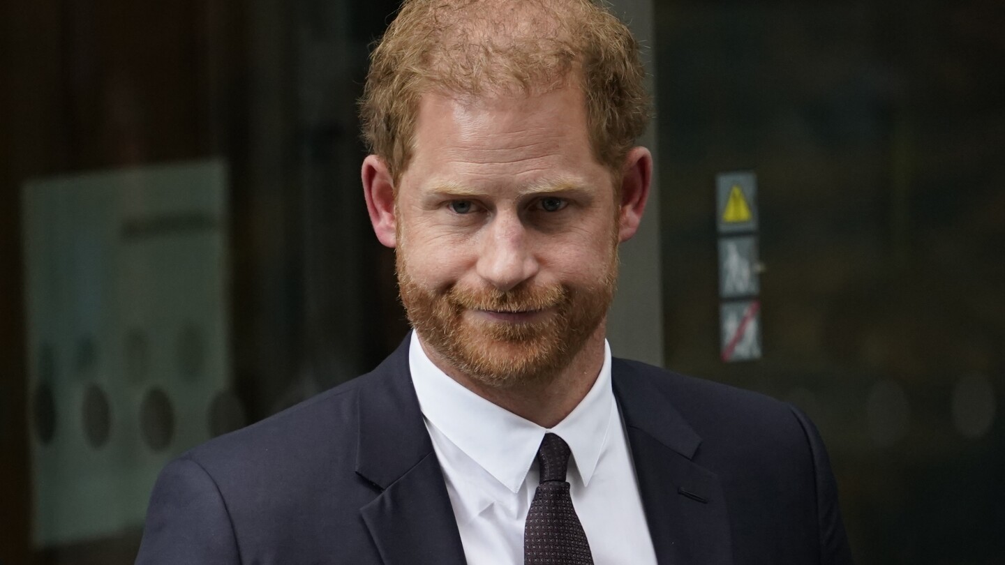 ЛОНДОН АП — Съдия нареди на принц Хари в понеделник