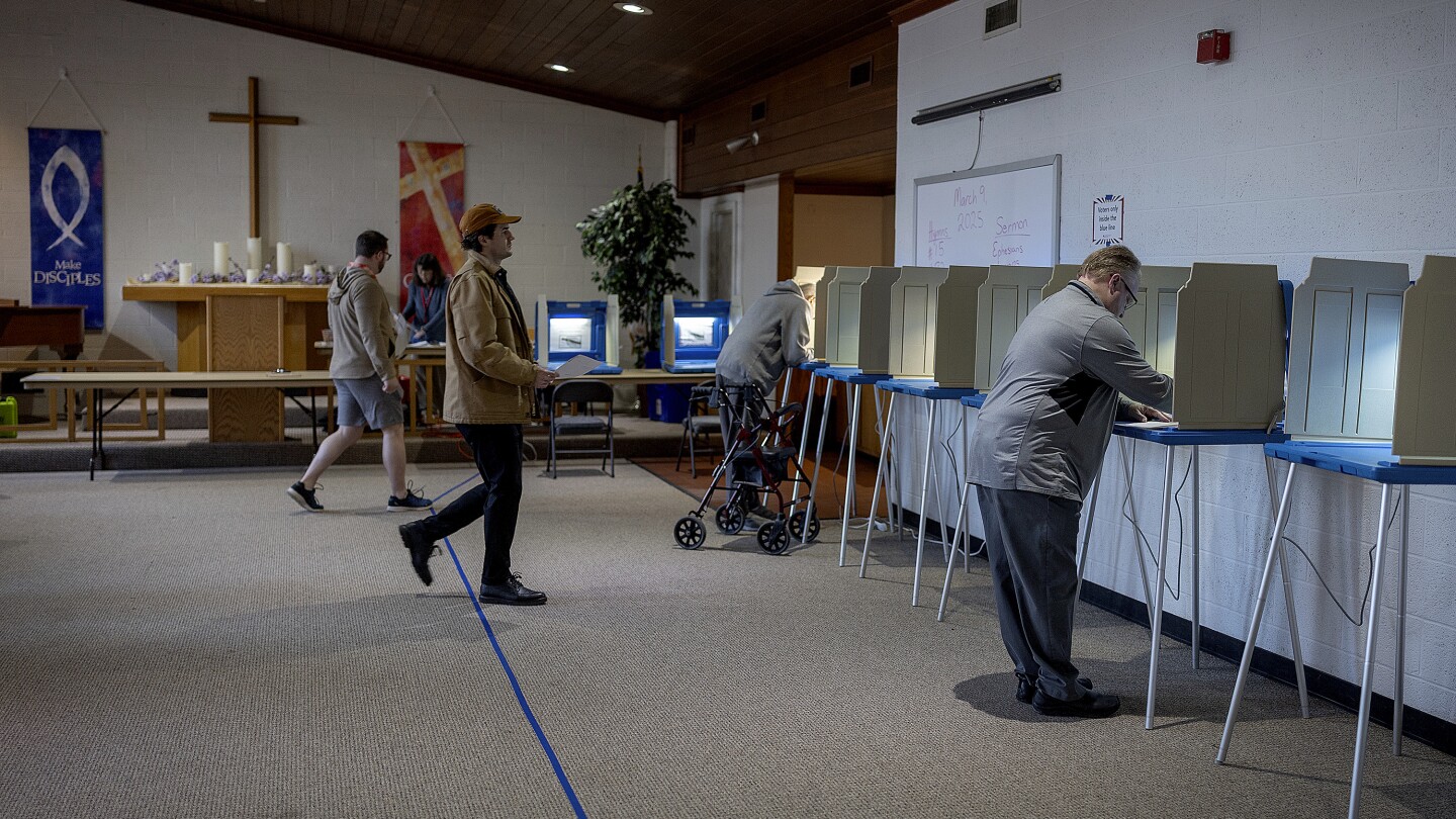 Democrat David Gottfried easily wins Minnesota House special election, restoring a 67-67 power split