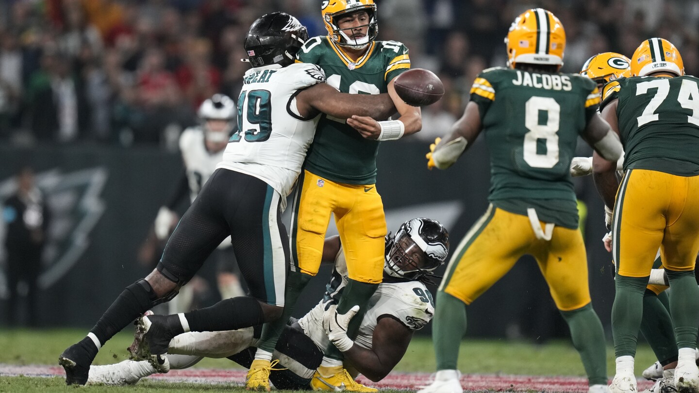 Jordan Love injury Packers QB helped off the field in Brazil AP News