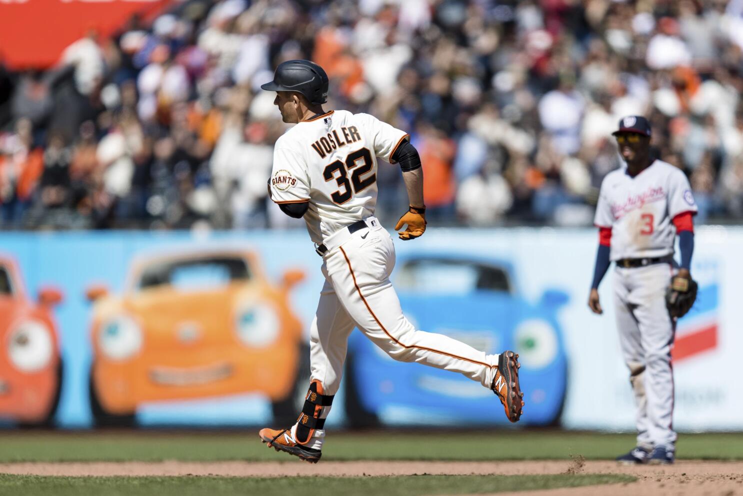 Giants' Mike Yastrzemski off the COVID list, back in lineup at LA