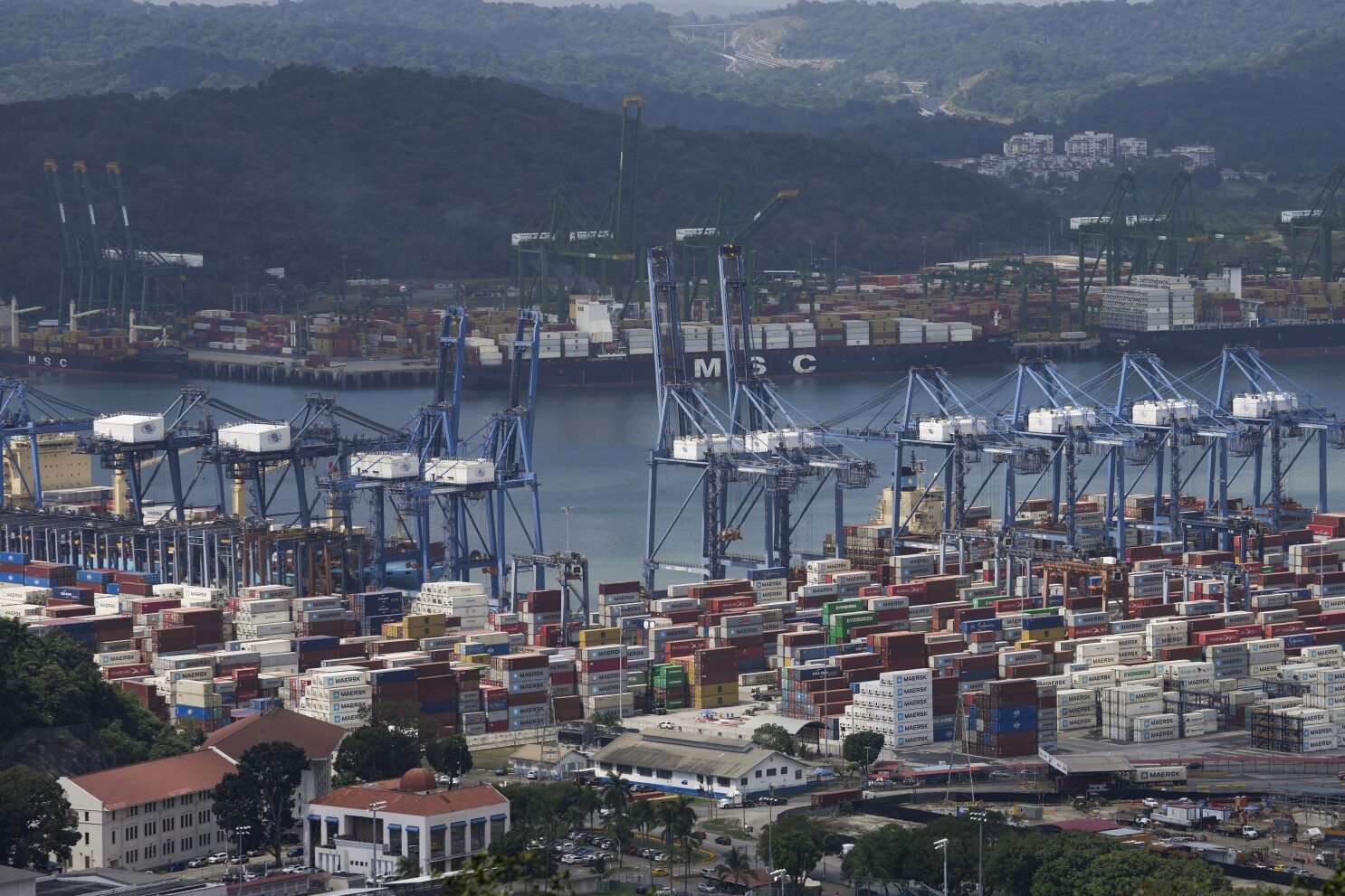 Kiểm toán phát hiện hợp đồng cho công ty Hong Kong khai thác cảng Kênh đào Panama có sai phạm