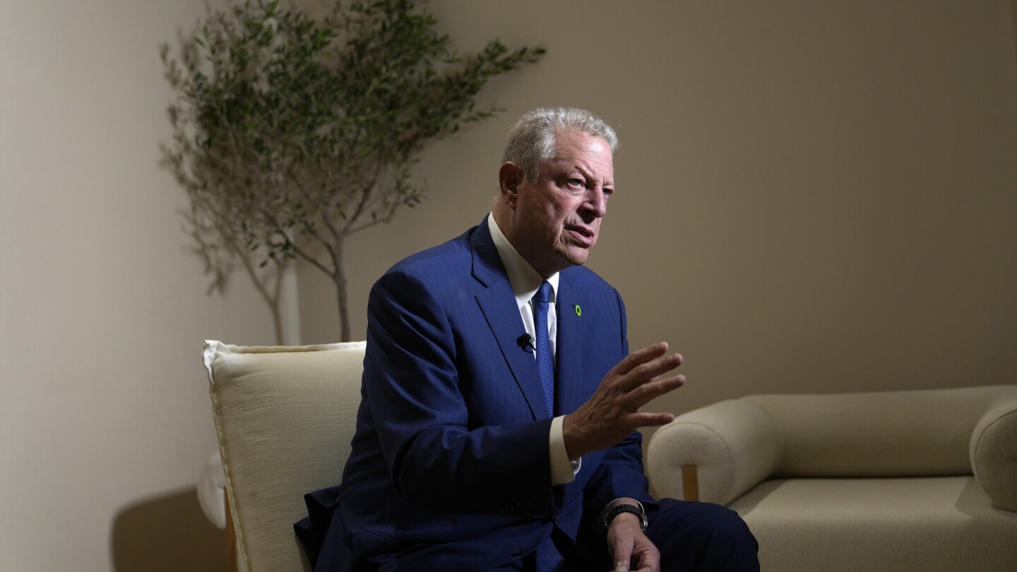 Gore critica las promesas de emisiones del jefe climático de la COP28 y de las compañías petroleras en la cumbre de la ONU