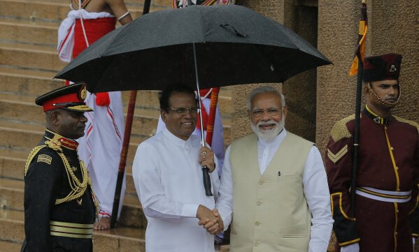 When presidents held umbrellas for Modi