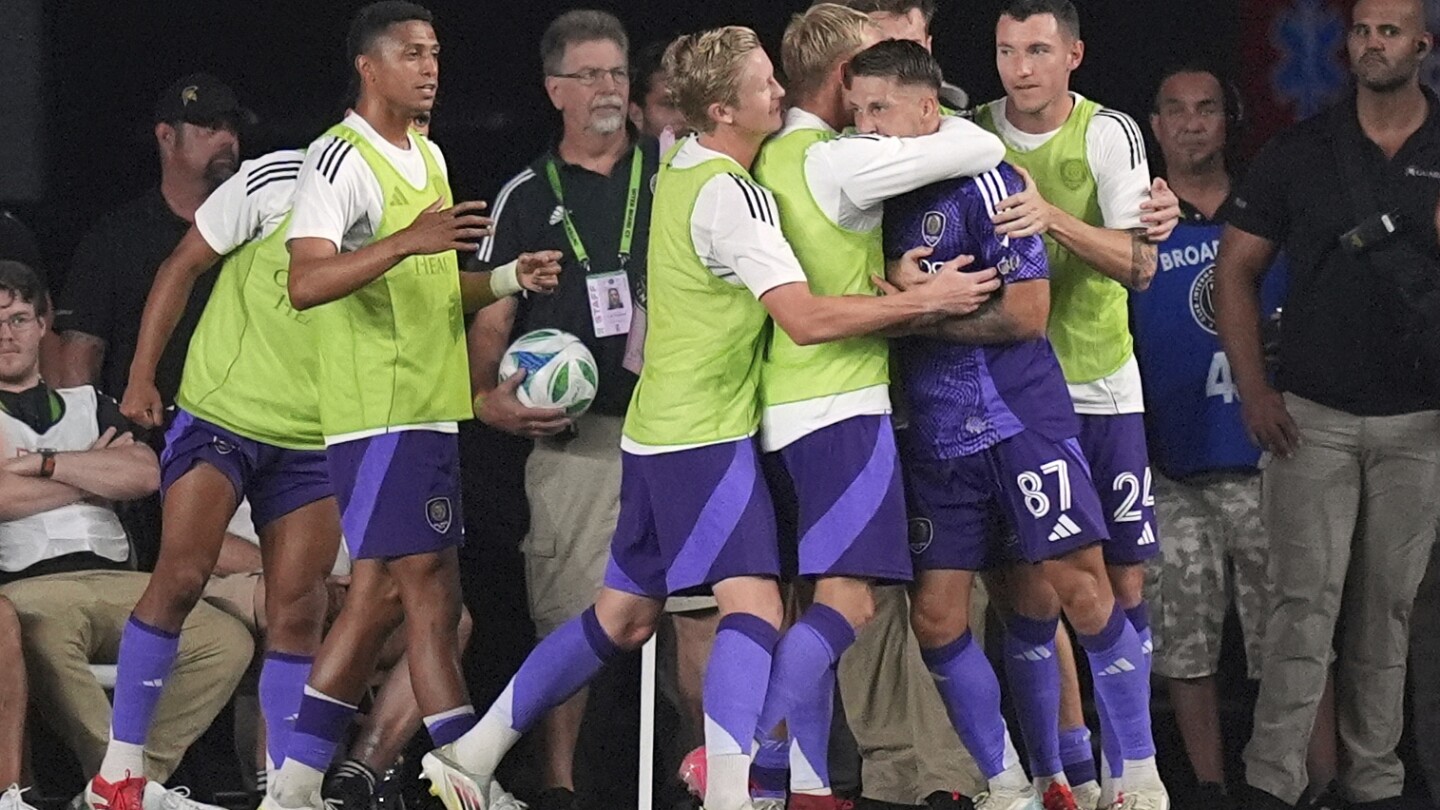 Luis Muriel and Marco Pašalić each score a goal to help Orlando beat Miami 3-0