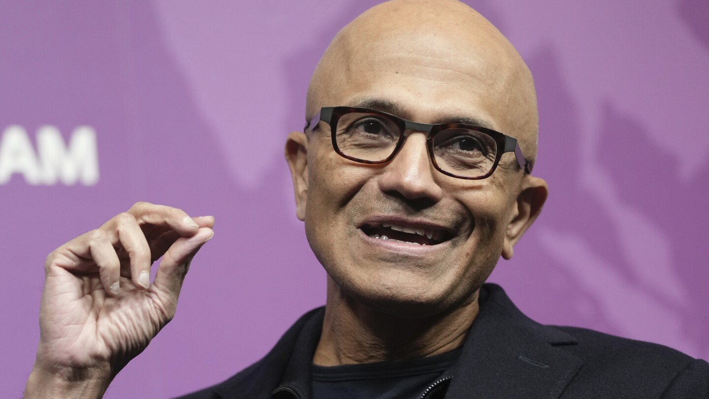 Главният изпълнителен директор на Microsoft Сатя Надела завършва десетилетие на промяна и огромен растеж