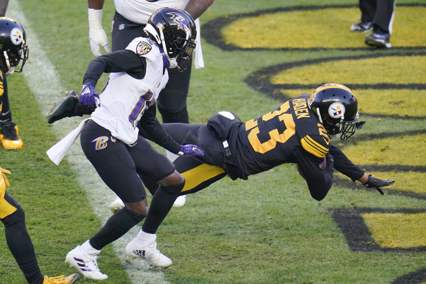 Washington shock Pittsburgh to end Steelers' bid for perfect season, NFL