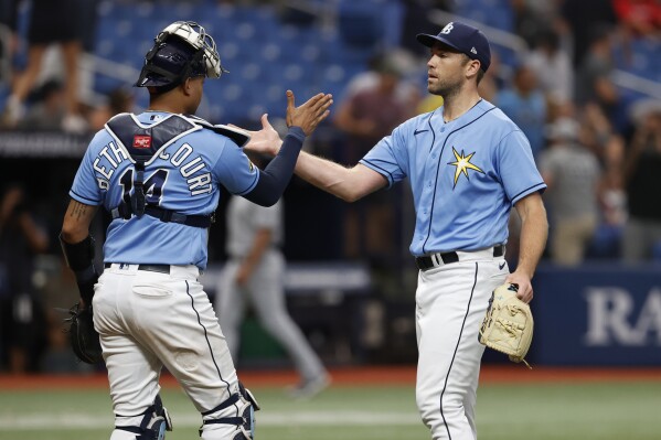 Rays improve to 30-9 after beating Yankees 8-2 behind Josh Lowe's 