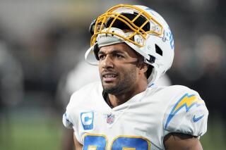 Chargers add $1.75 million in incentives to Ekeler's contract, AP source  says