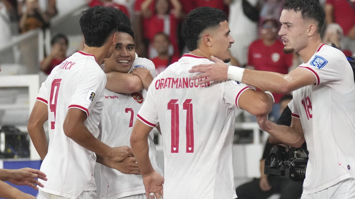 Japan Defeats China 3-1 in World Cup Qualifier