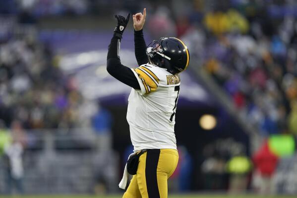 Tomlin's leadership guides Steelers to unlikely playoff spot