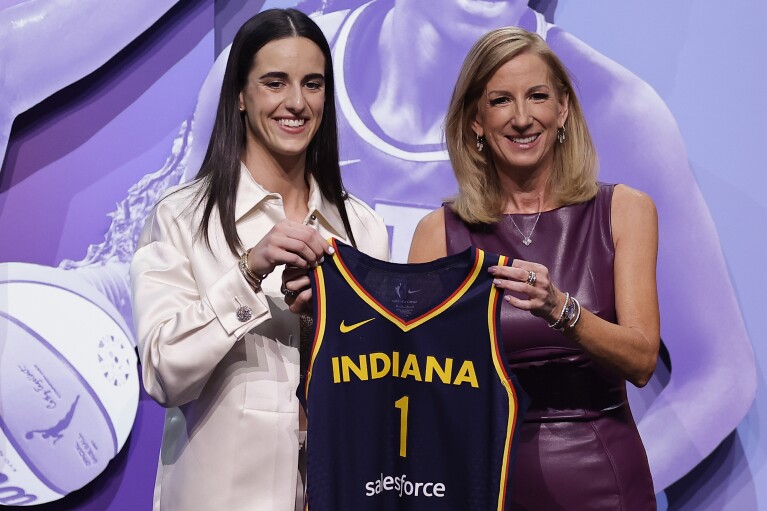 Caitlin Clark wins AP Female Athlete of the Year | AP News