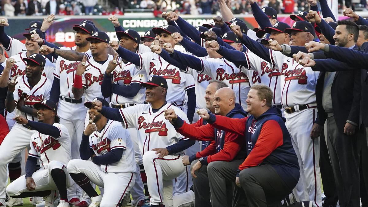 Braves get World Series rings, beat Reds behind strong start by