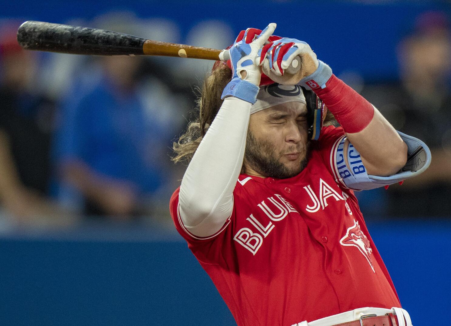 Bichette late HR, Jays edge Rays in testy contender matchup